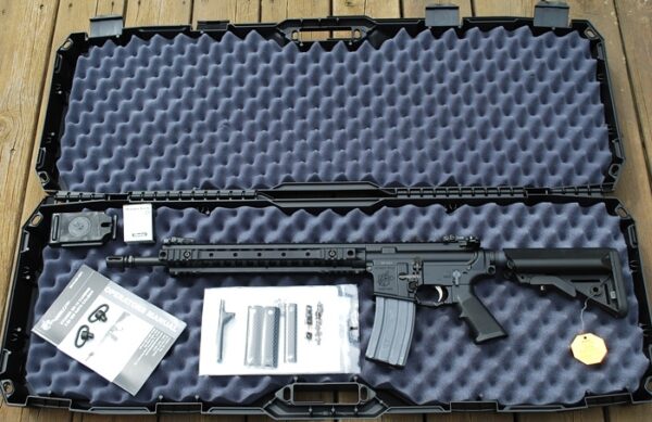 Knight's Armament SR-15E3 IWS Mod1 Carbine, 16" Bbl, URX 3.1 Handguard